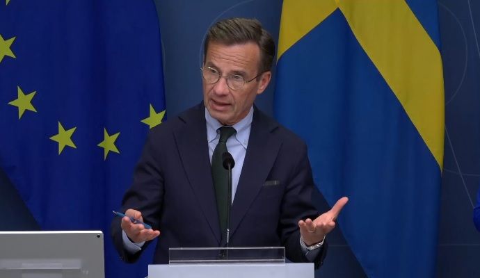 “Den gröna omställningen”: Regeringen vill förenkla tillståndsprocesser för vindkraftverk