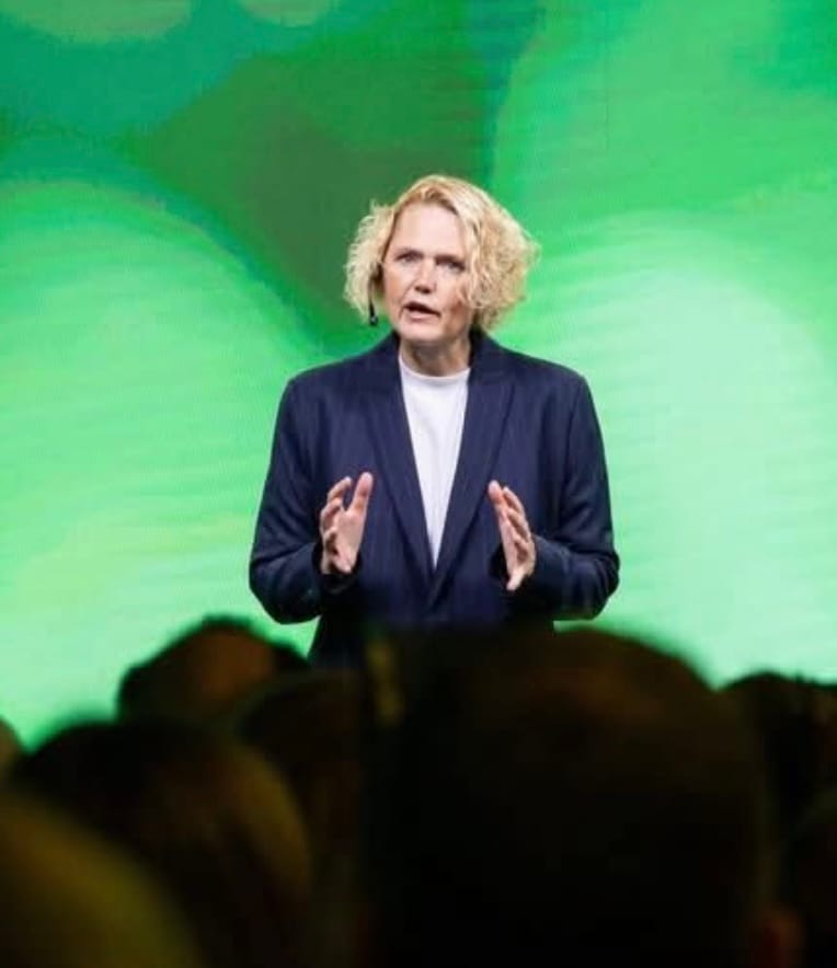 Hatten blåste av…